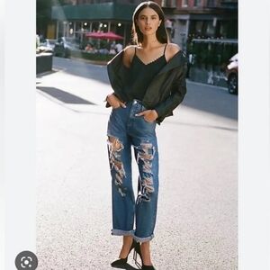 Anthropologie Pilcro The Joey High-Rise Straight Blair Wash Destroyed Je…